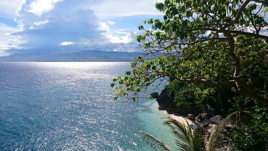 Coco White Beach Resort Bohol Exteriör bild